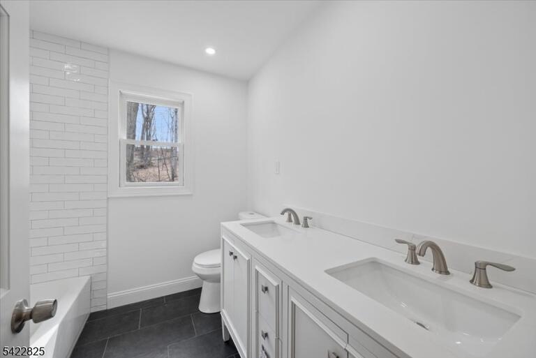 Property listing MLS 4024671 photo 16
