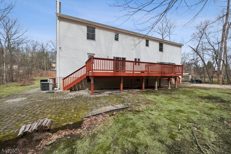 Property listing MLS 4024671 photo 2