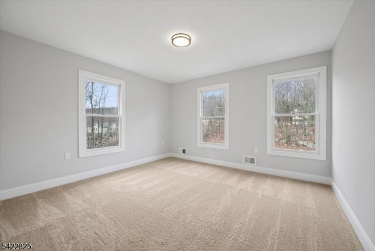 Property listing MLS 4024671 photo 21