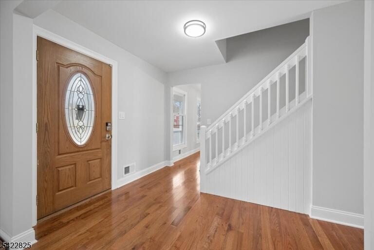 Property listing MLS 4024671 photo 4