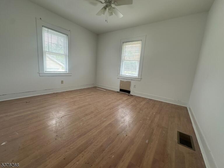 Property listing MLS 4025767 photo 9