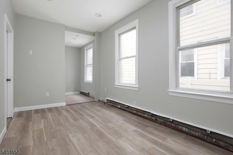 Property listing MLS 4027865 photo 7