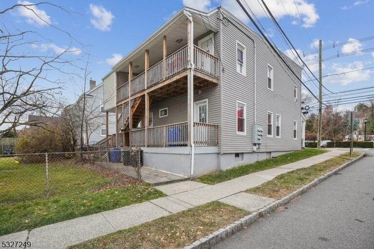 Property listing MLS 4028345 photo 16