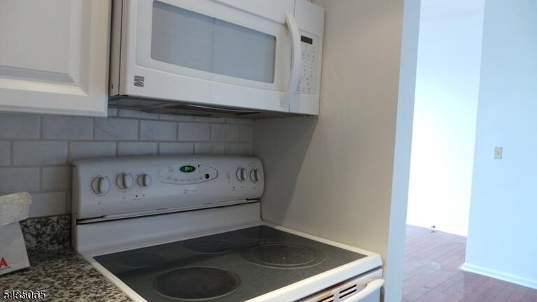 Property listing MLS 4031140 photo 12