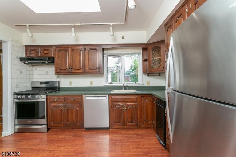 Property listing MLS 4031831 photo 12