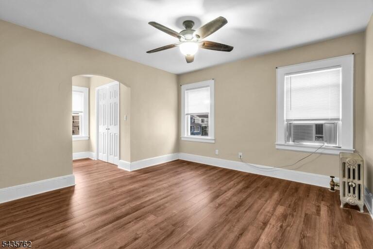 Property listing MLS 4032521 photo 17