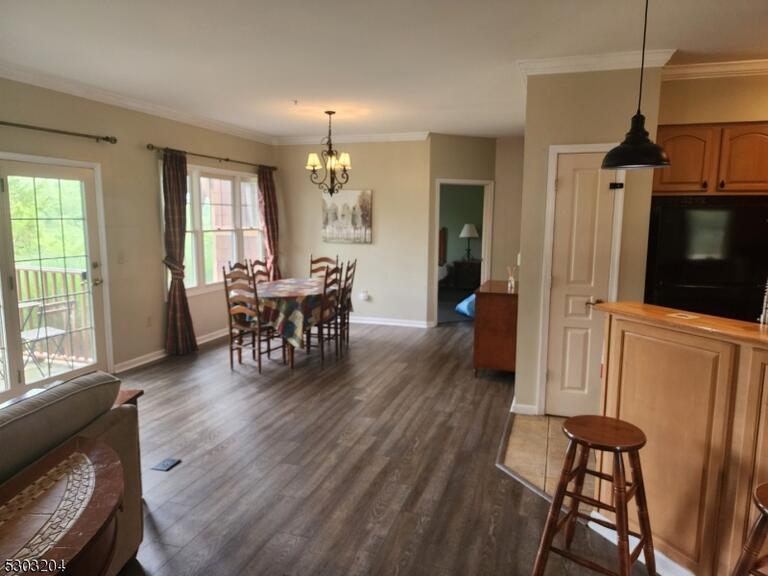 Property listing MLS 4032676 photo 2