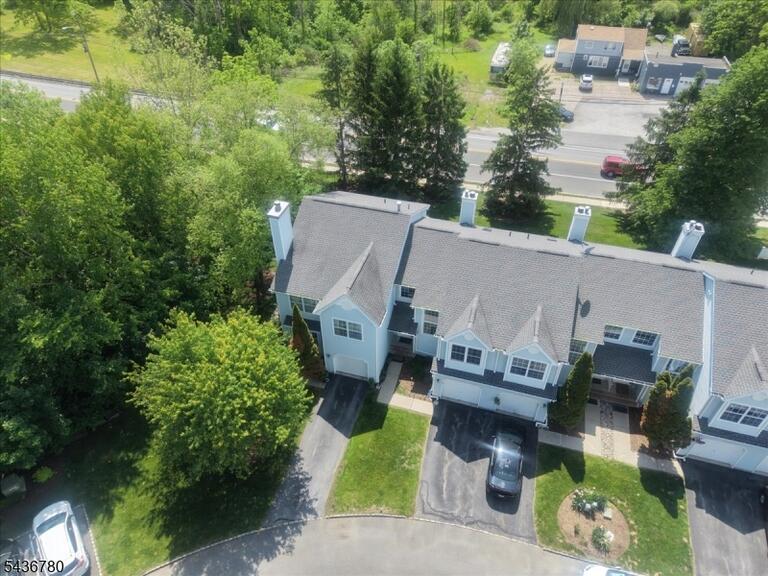 Property listing MLS 4033062 photo 35