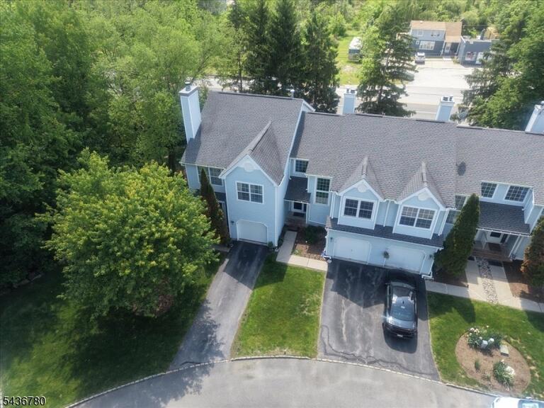 Property listing MLS 4033062 photo 38
