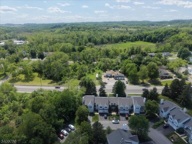 Property listing MLS 4033062 photo 40