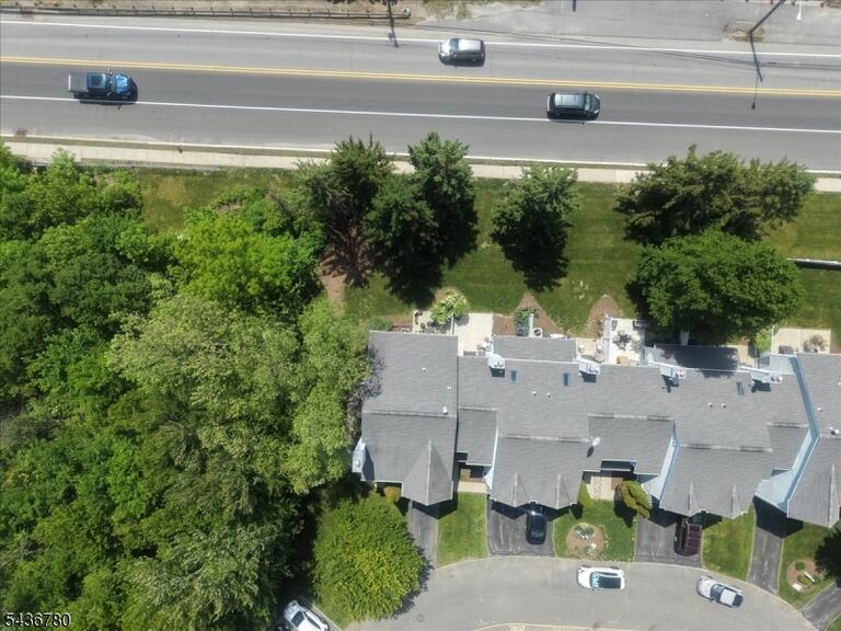 Property listing MLS 4033062 photo 41