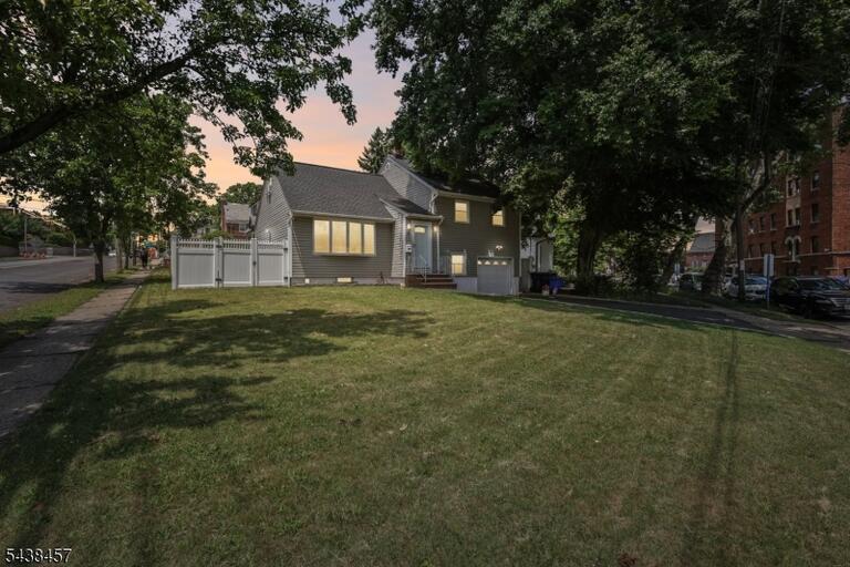 Property listing MLS 4033873 photo 24