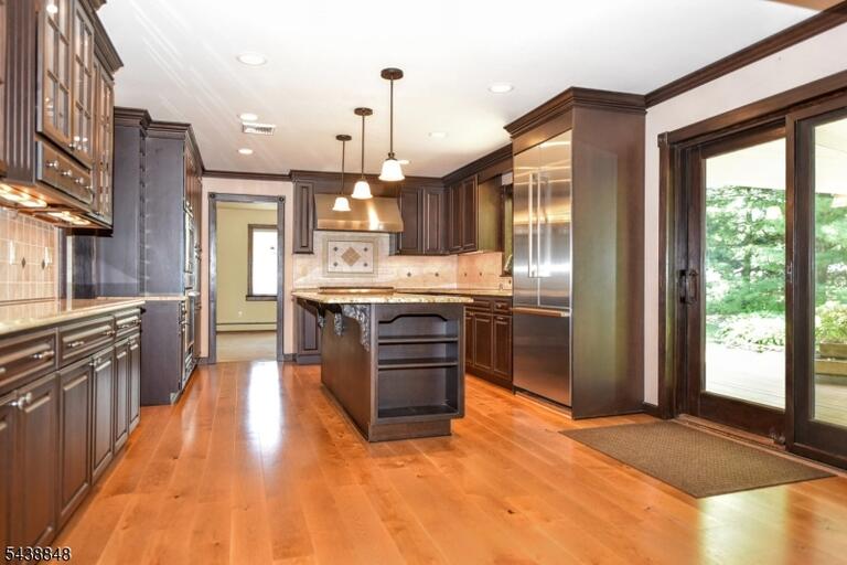 Property listing MLS 4034346 photo 10