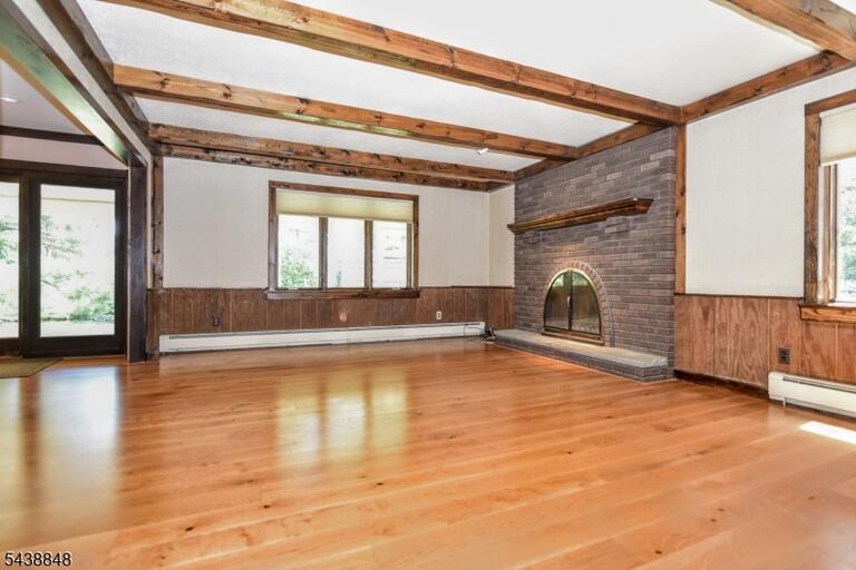 Property listing MLS 4034346 photo 15