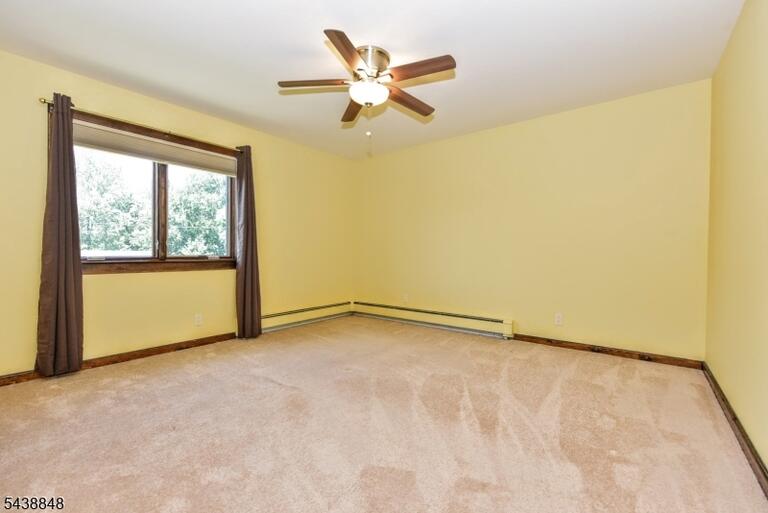 Property listing MLS 4034346 photo 19