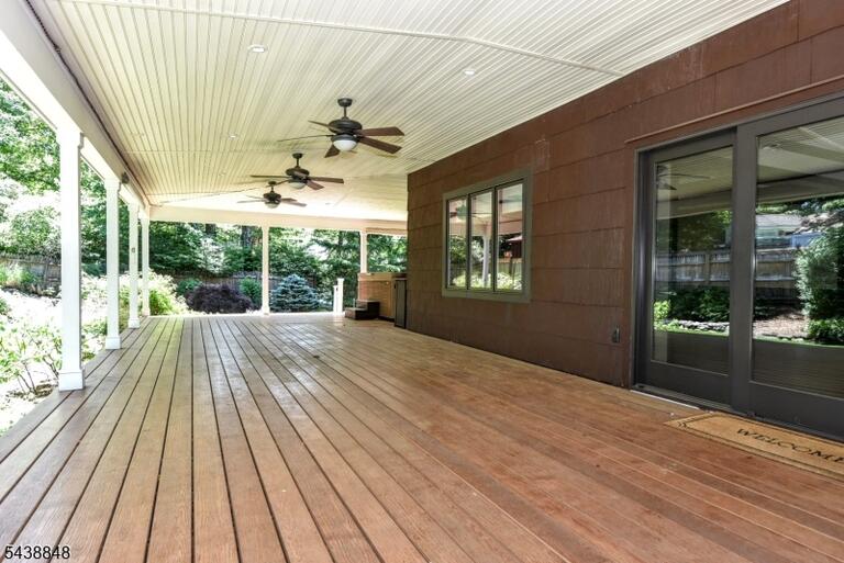 Property listing MLS 4034346 photo 28