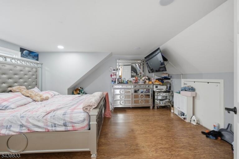 Property listing MLS 4035100 photo 11