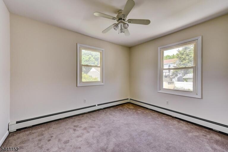 Property listing MLS 4035937 photo 33