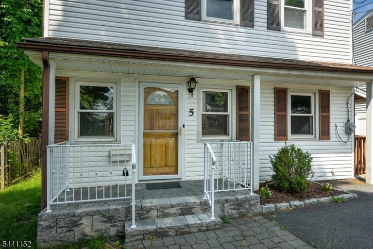 Property listing MLS 4035937 photo 4