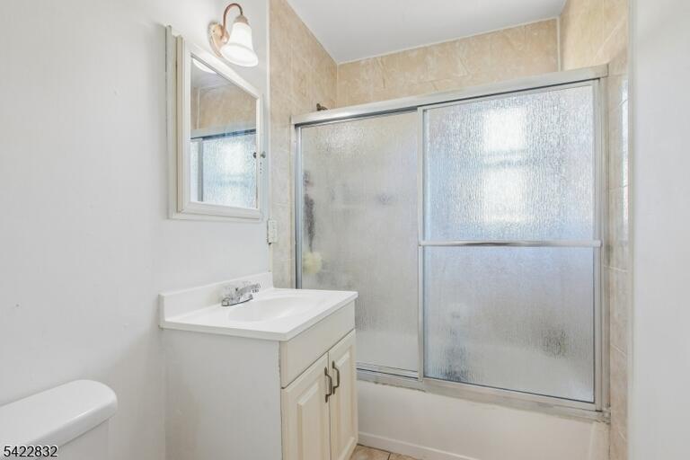 Property listing MLS 4036191 photo 15