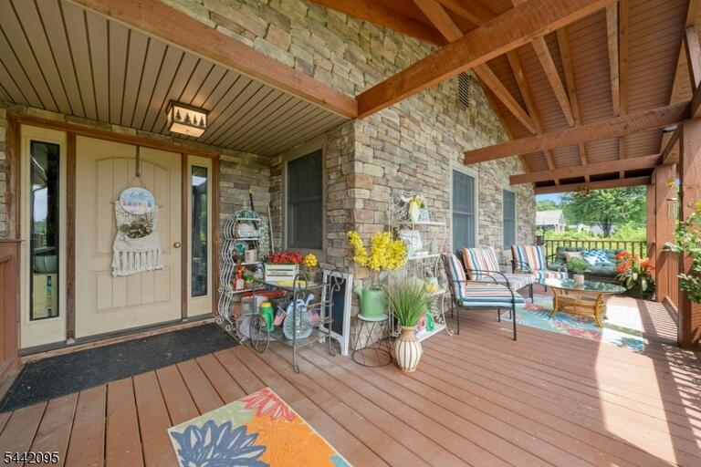 Property listing MLS 4037485 photo 11