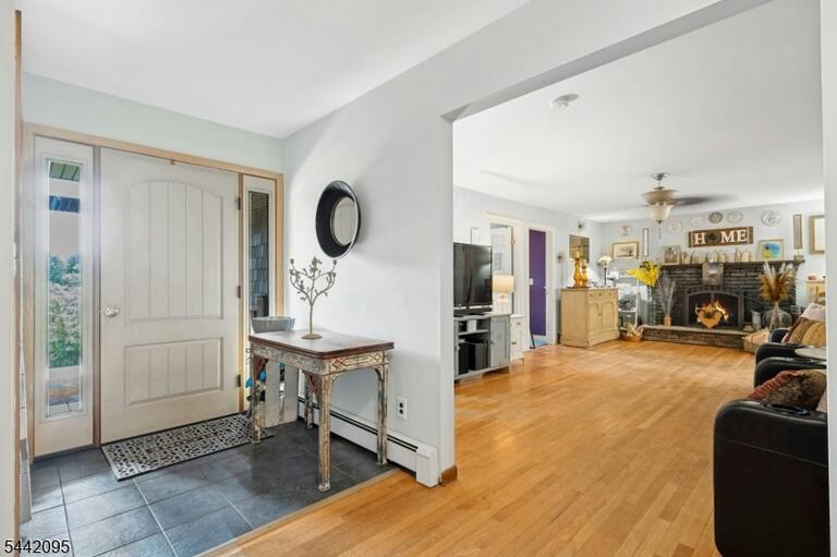 Property listing MLS 4037485 photo 15
