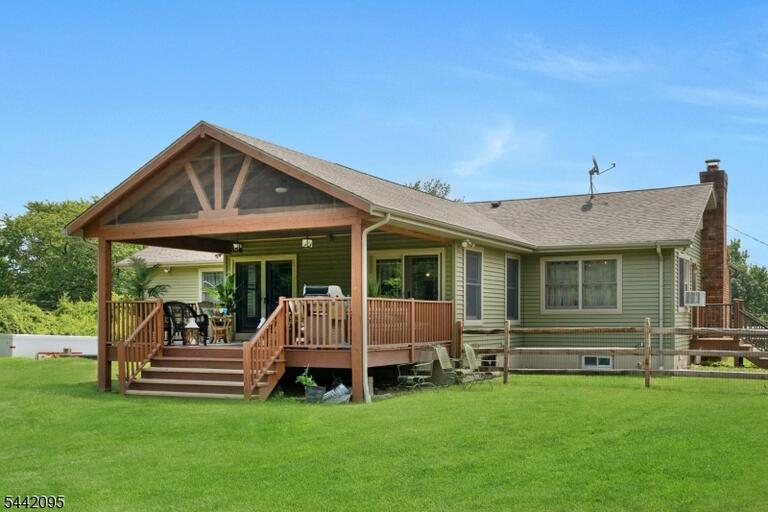 Property listing MLS 4037485 photo 47