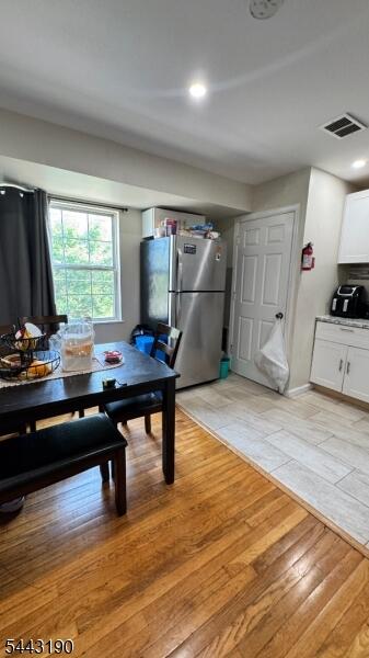 Property listing MLS 4037615 photo 3