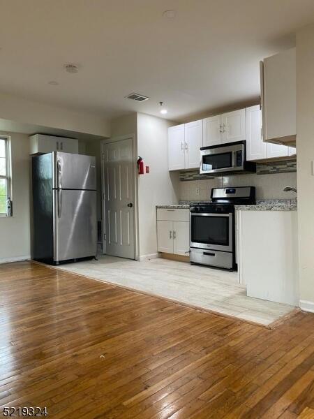Property listing MLS 4037615 photo 4