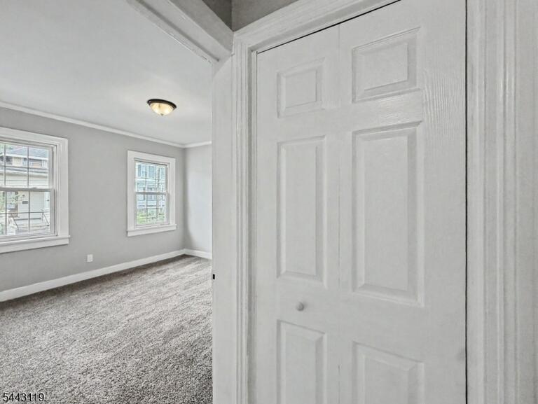 Property listing MLS 4037734 photo 10