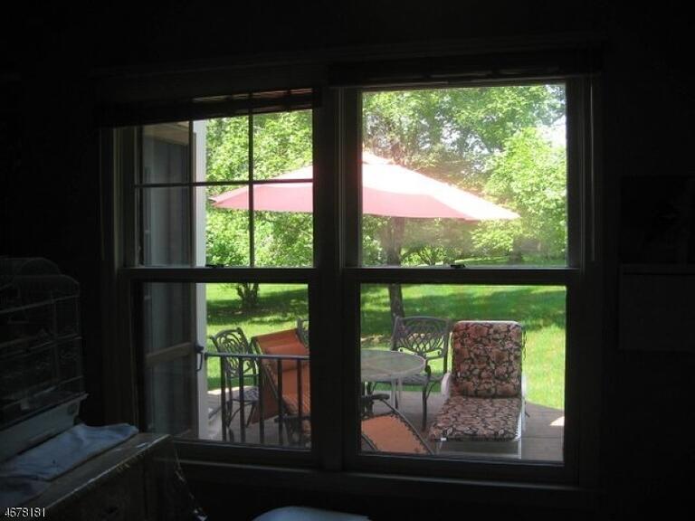 Property listing MLS 4038465 photo 8