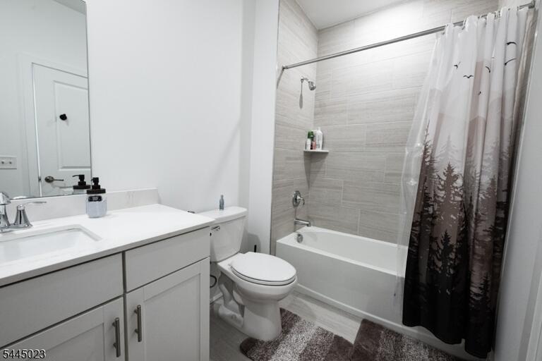 Property listing MLS 4039101 photo 14
