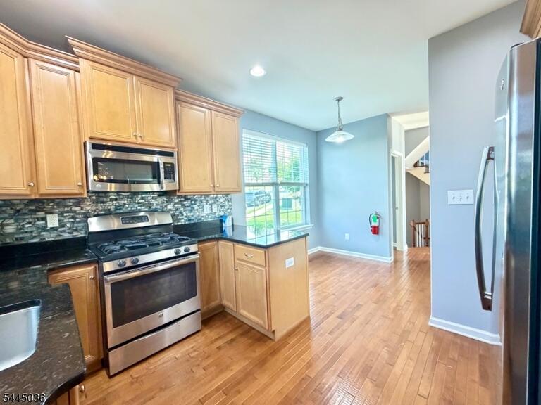 Property listing MLS 4039107 photo 10