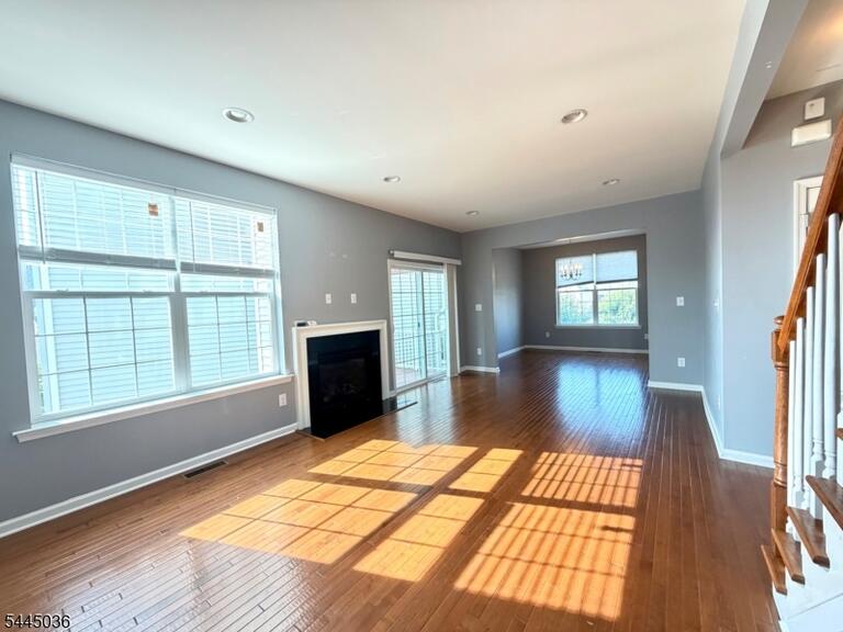 Property listing MLS 4039107 photo 18