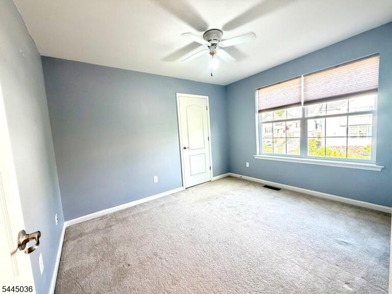 Property listing MLS 4039107 photo 30