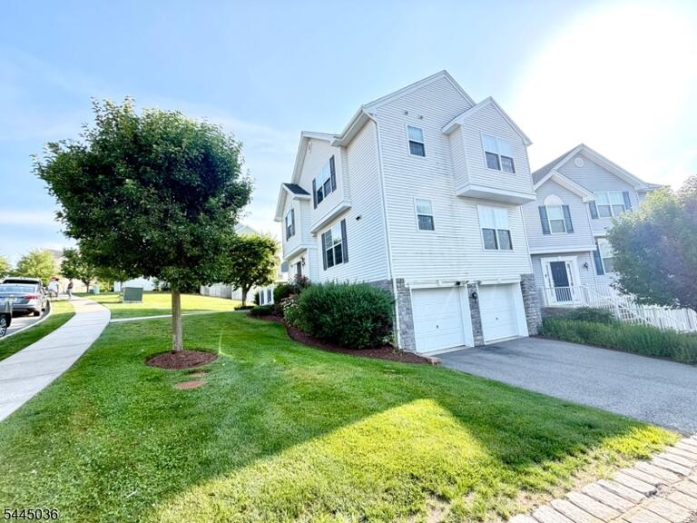 Property listing MLS 4039107 photo 33