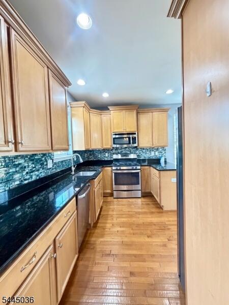 Property listing MLS 4039107 photo 5