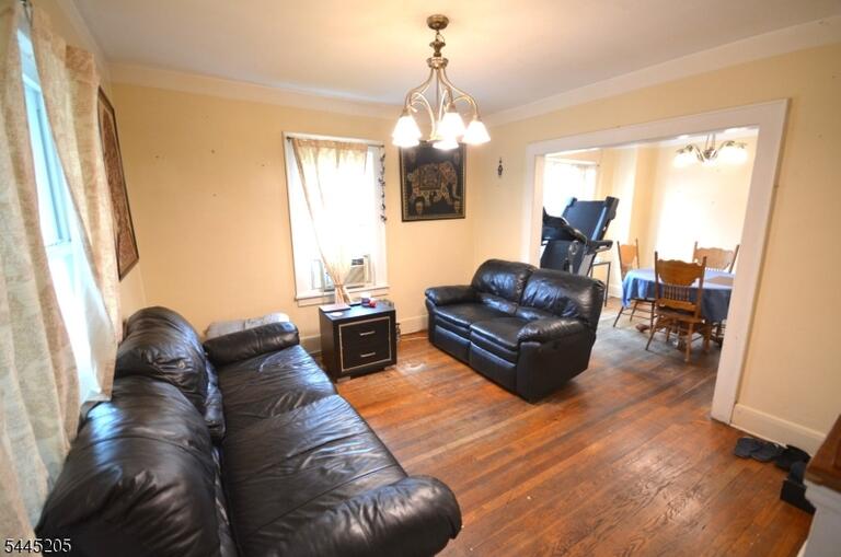 Property listing MLS 4039739 photo 4