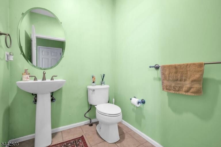 Property listing MLS 4040157 photo 10