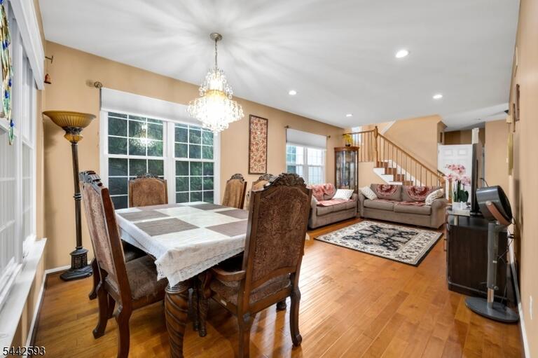 Property listing MLS 4040157 photo 5