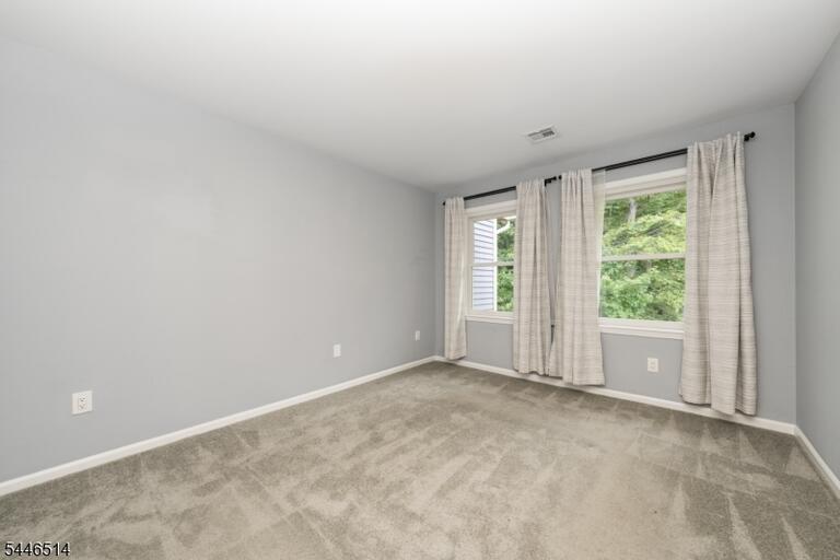 Property listing MLS 4040794 photo 17