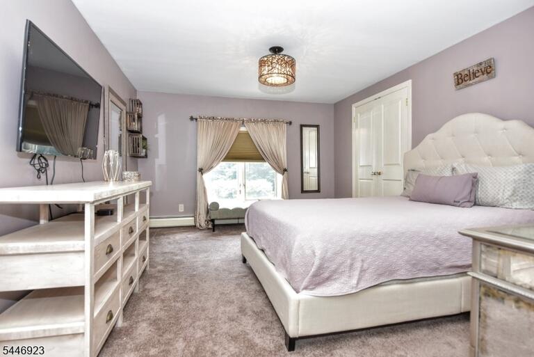 Property listing MLS 4041174 photo 36