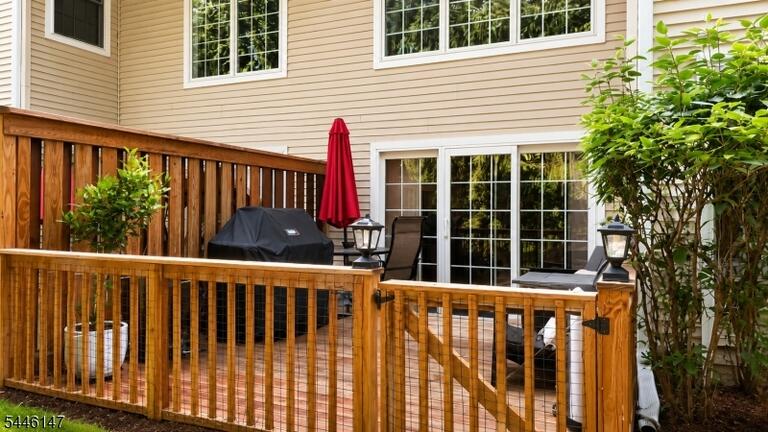 Property listing MLS 4041554 photo 14