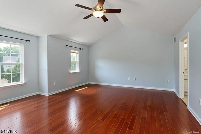 Property listing MLS 4041588 photo 23