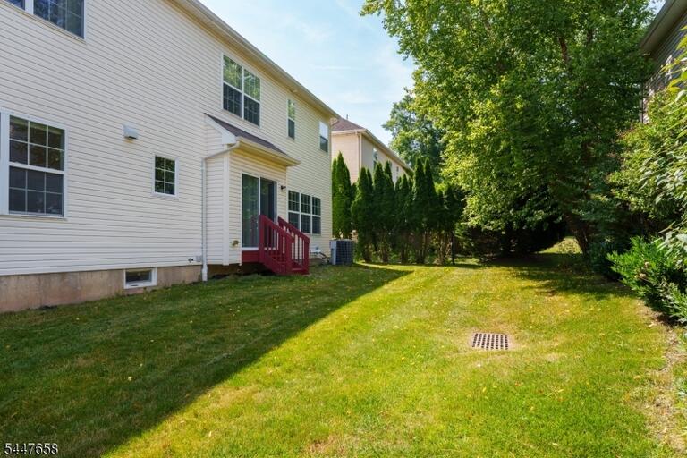 Property listing MLS 4041588 photo 36