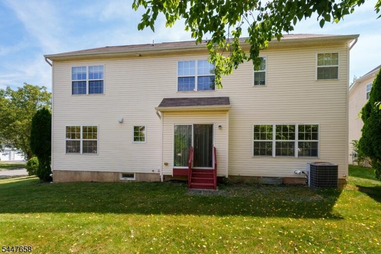 Property listing MLS 4041588 photo 37