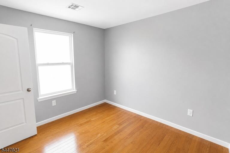 Property listing MLS 4041711 photo 14