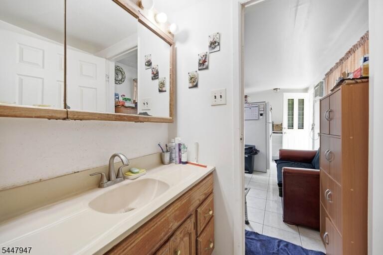 Property listing MLS 4041832 photo 26