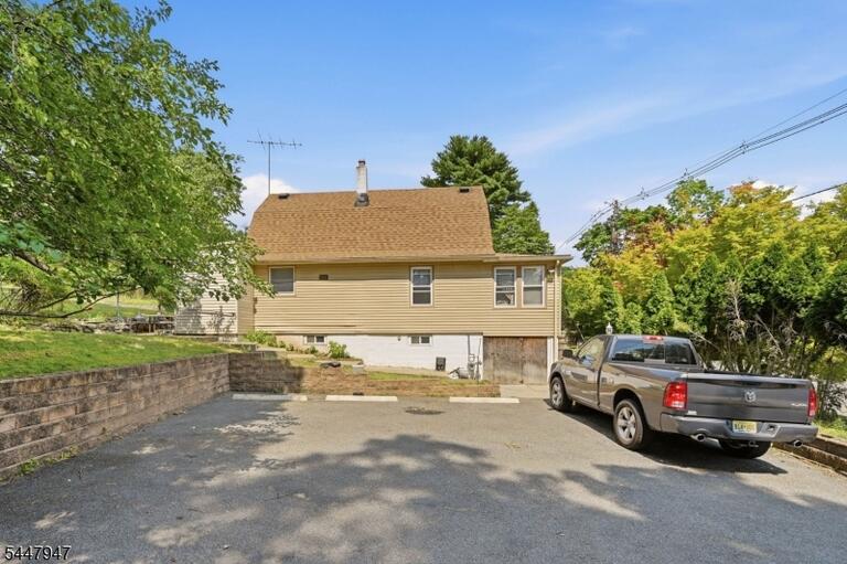 Property listing MLS 4041832 photo 7