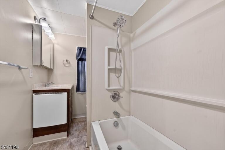 Property listing MLS 4042135 photo 13
